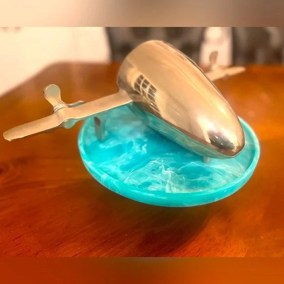 Functional Aircraft Clock. - Picture 3 of 3